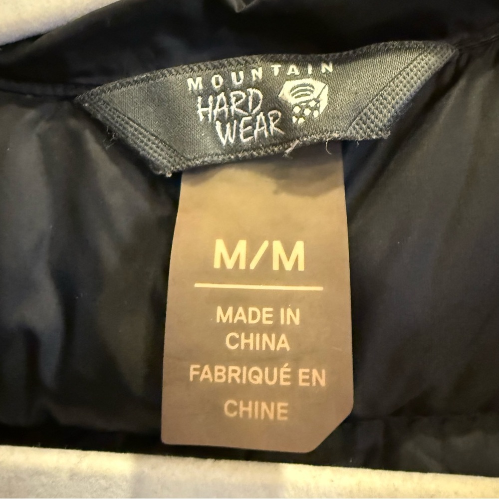 Mountain Hardwear Q Shield 650 Down Black Puffer Vest Sz M - Picture 9 of 11